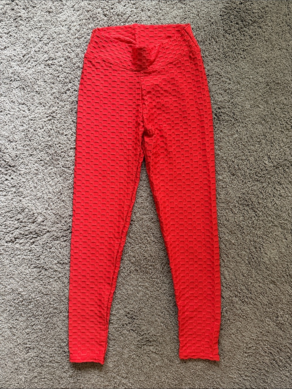 Women's Textured Red High-Waist Leggings